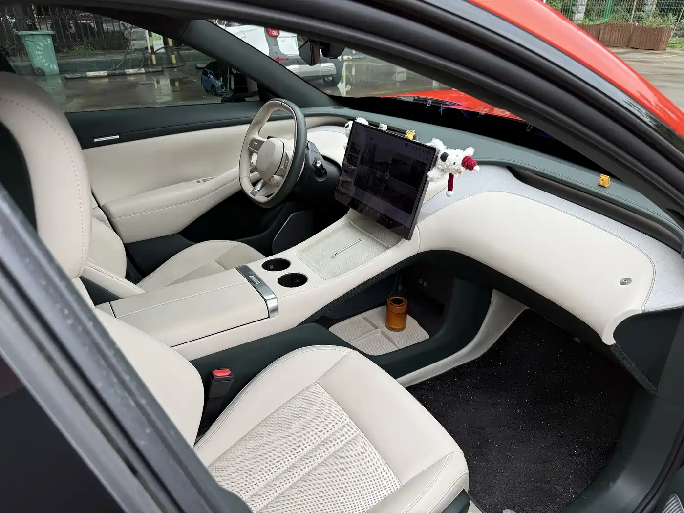 Xiaomi Auto Xiaomi YU7 2025 Extended Range RWD Edition фото 13