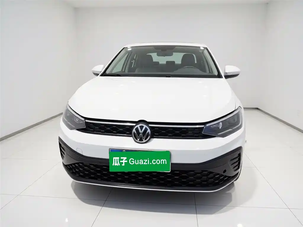 Volkswagen Lavida 2023 Xinrui 1.5L Auto Xinyi Edition фото 24