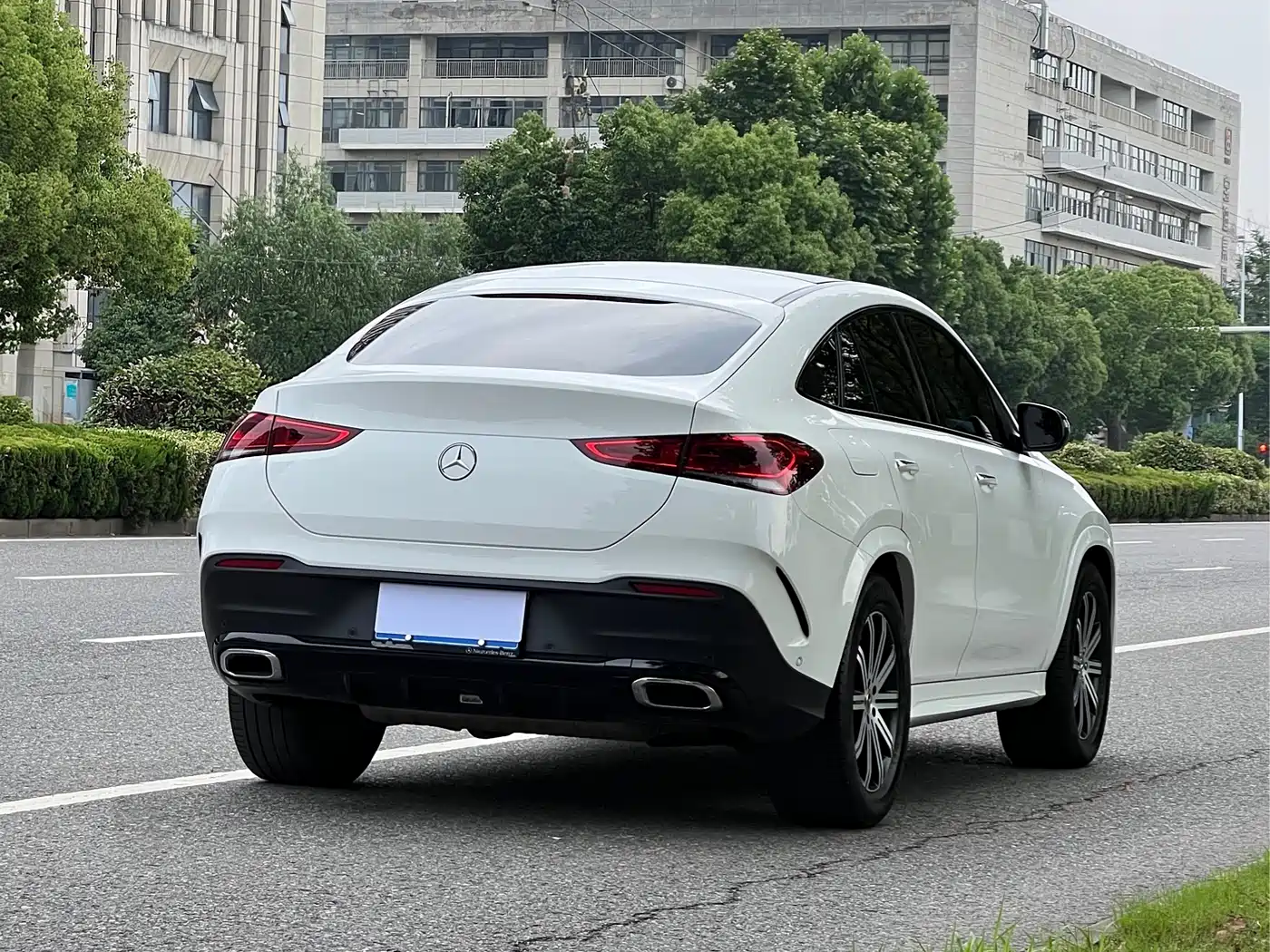 Mercedes-Benz GLE Coupe 2020 GLE 350 4MATIC Coupe SUV Luxury фото 3