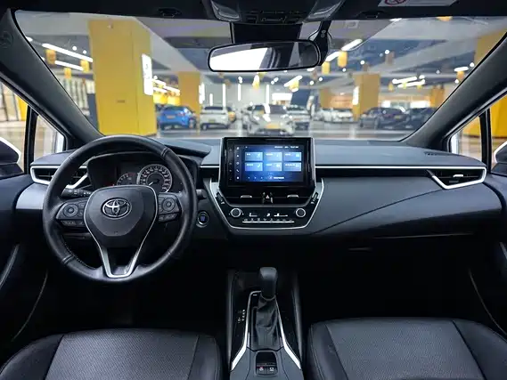 Toyota Levin 2022 185T CVT Luxury Edition фото 7