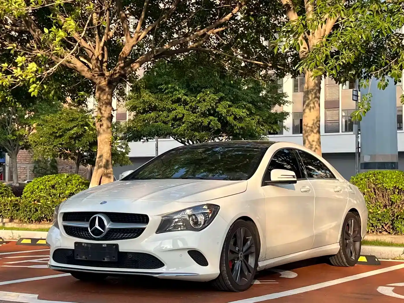 Mercedes-Benz CLA (Import) 2016 CLA 200 Sport