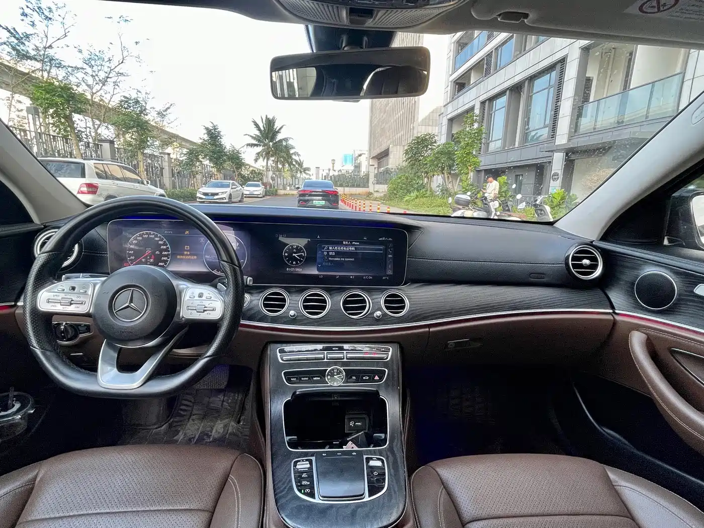 Mercedes-Benz E-Class 2019 E 300 L Sport Fashion фото 6