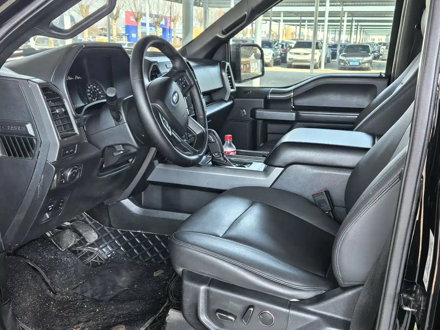 Фото 4 - Ford F-150 Raptor