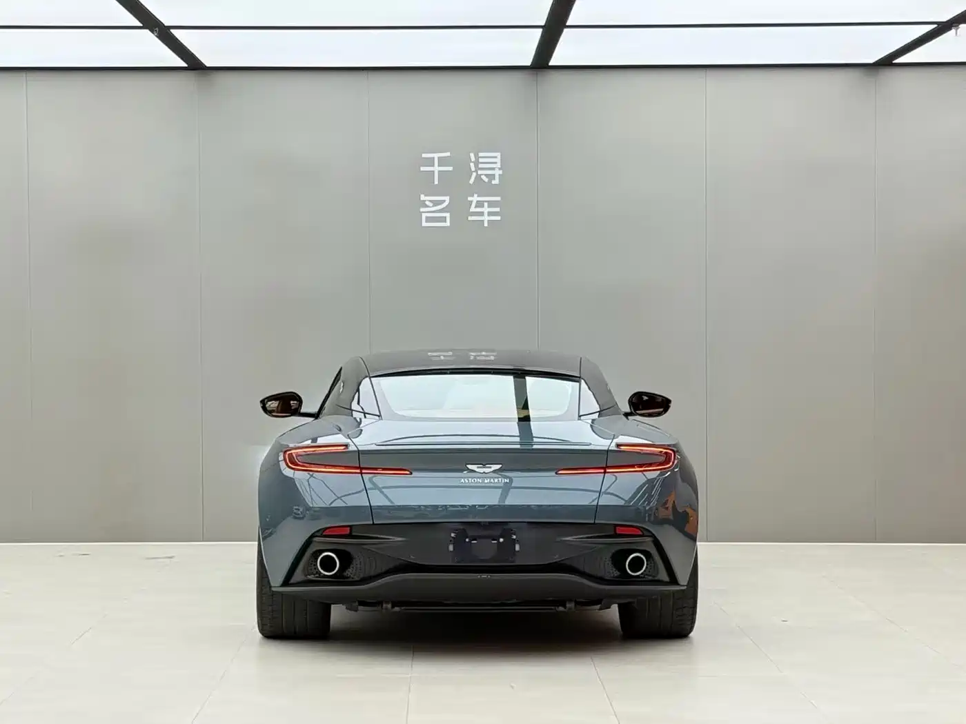 Aston Martin DB11 2018 2019 Model 4.0T V8 Coupe