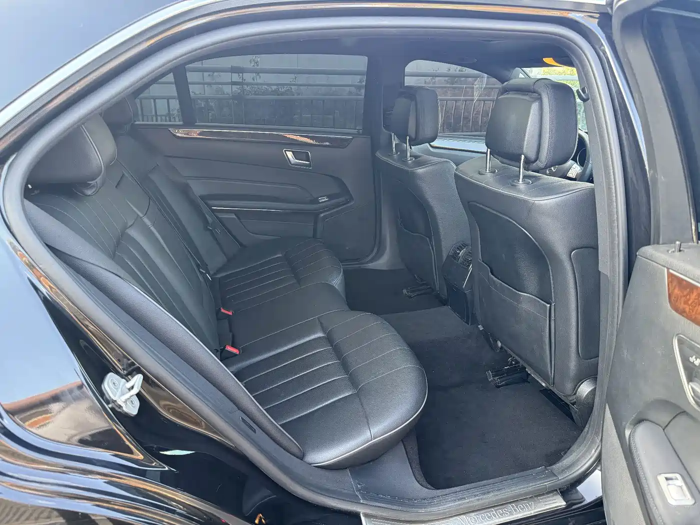 Mercedes-Benz E-Class 2015 E 260 L фото 11