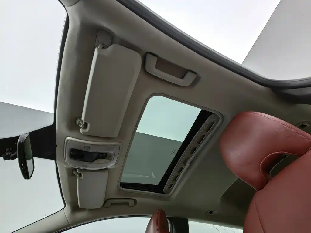 Volvo C30 2013 2013 2.0L Dynamic Edition