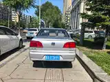 Photo 4 - Volkswagen Jetta