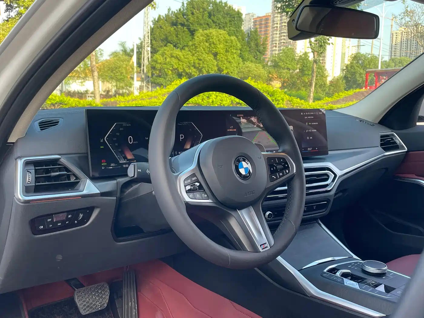 BMW 3 Series 2024 325i M Sport Package фото 16