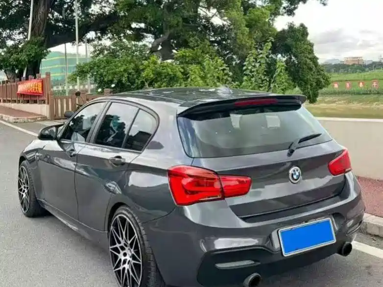 BMW 1 Series (Import) 2012 118i Sport фото 4