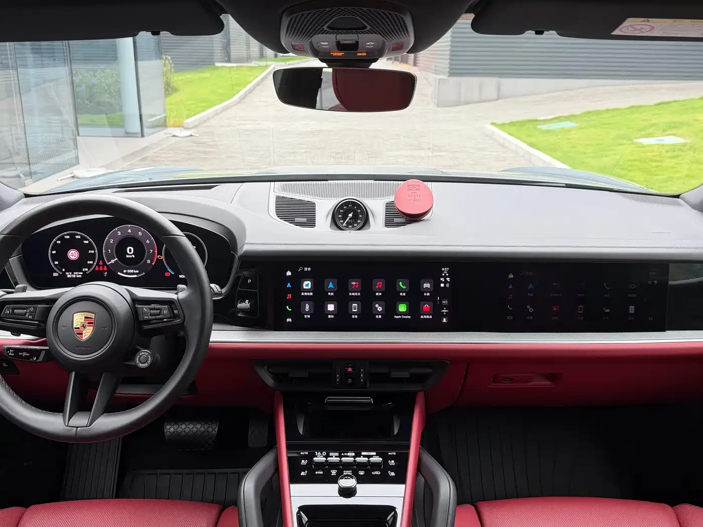 Porsche Cayenne 2025 Cayenne 3.0T Dream Chaser Edition фото 7
