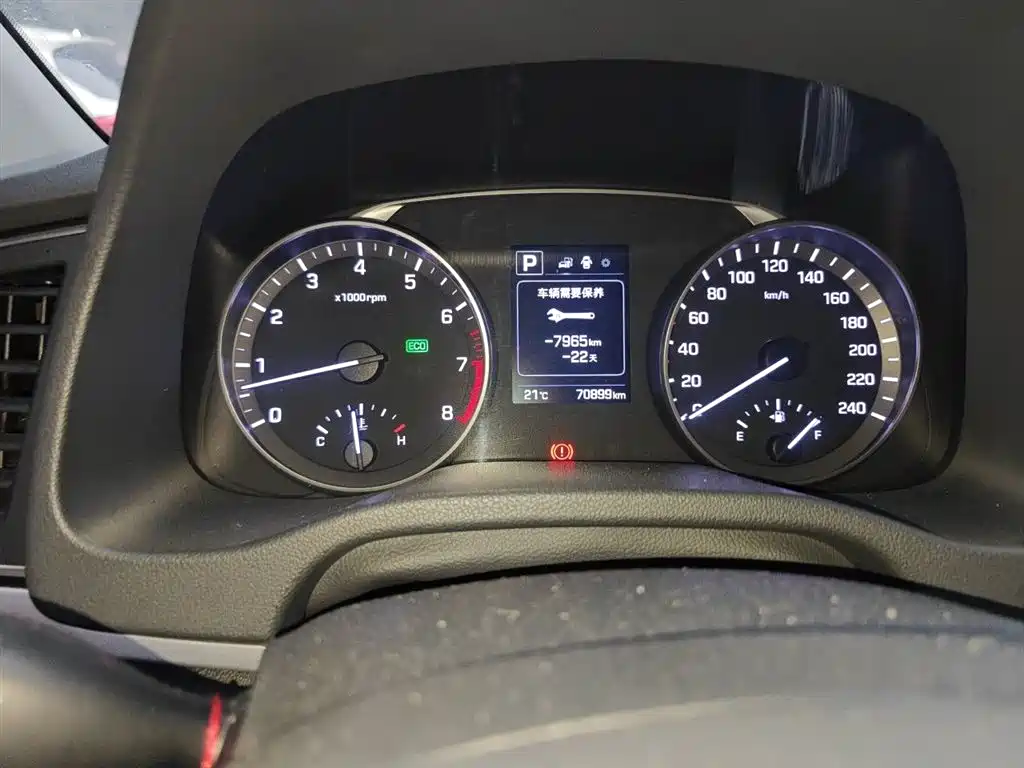 Hyundai Elantra 2016 Model 1.6L Automatic Smart Elite фото 5