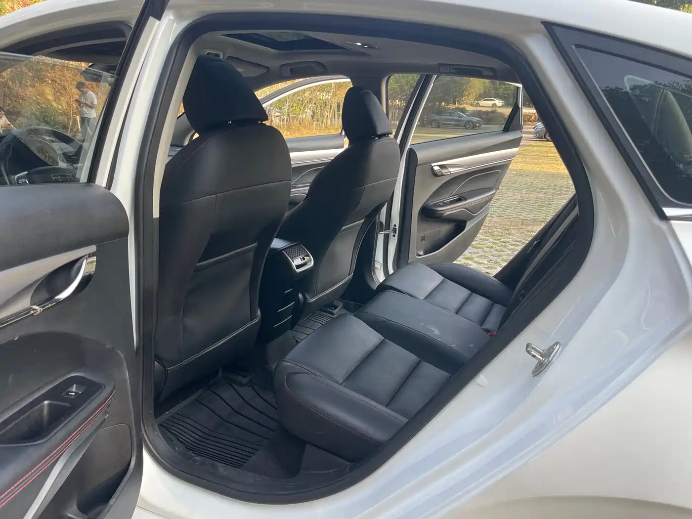 GEELY AUTOMOBILE BINRUI