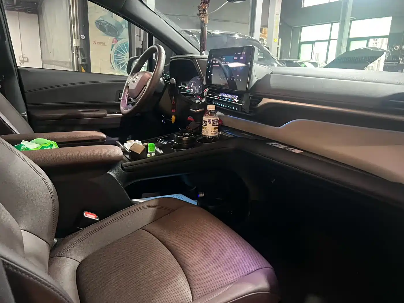 Toyota Granvia 2023 2023 2.5L Hybrid Flagship VIP Edition
