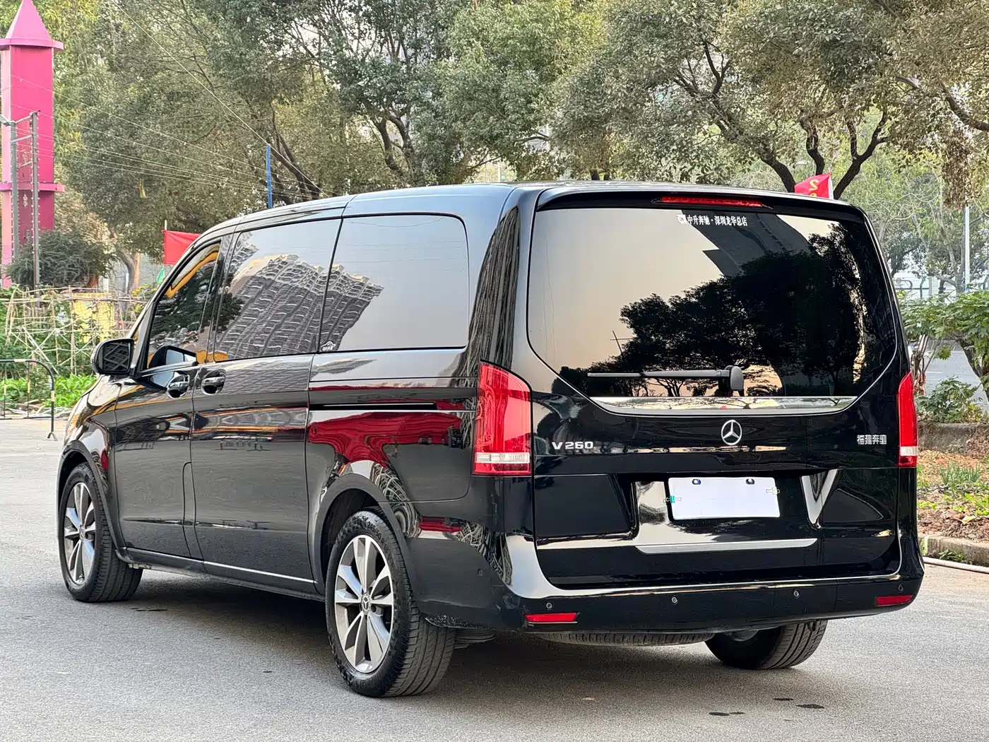 Mercedes-Benz V-Class 2022 V 260 Pilot Edition фото 13