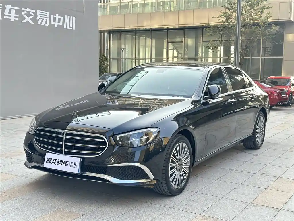  E CLASS