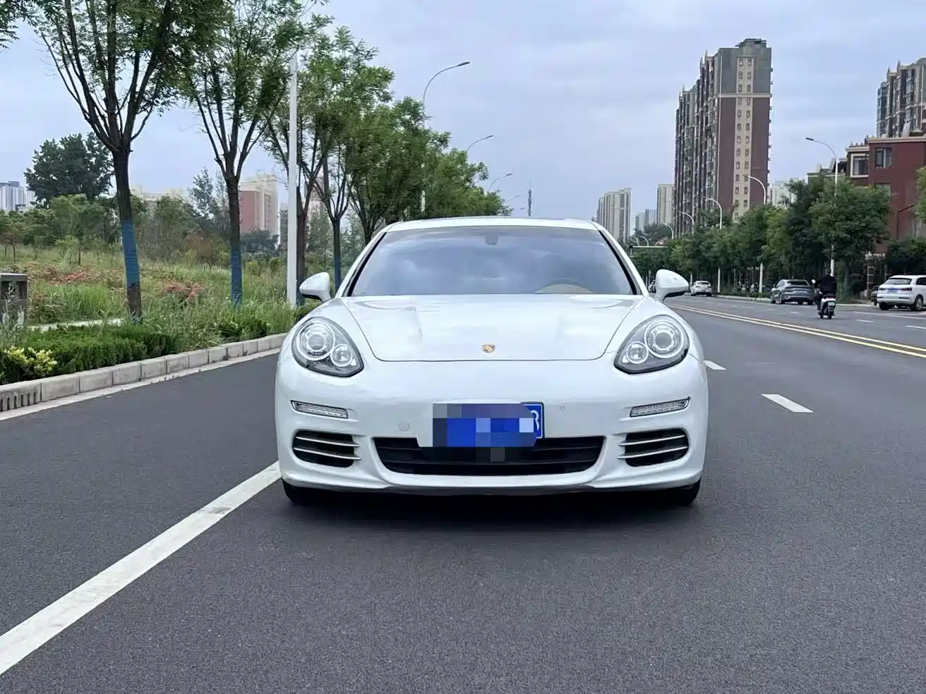 Porsche Panamera 2014 Panamera Executive 3.0T фото 14