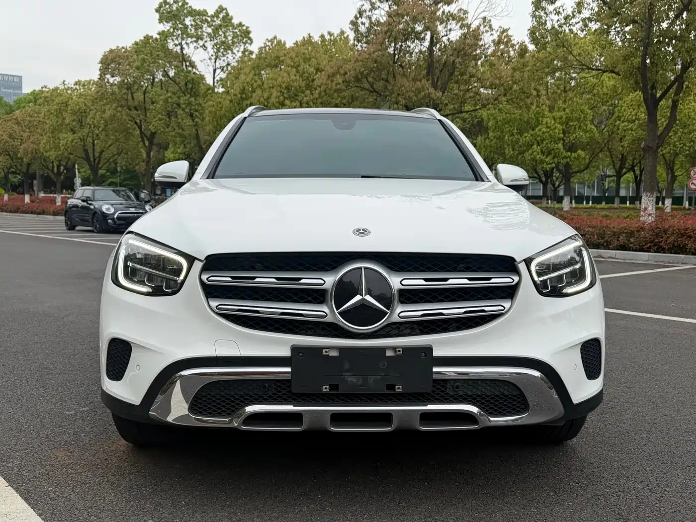 Mercedes-Benz GLC 2020 Facelift GLC 260 L 4MATIC Dynamic фото 2