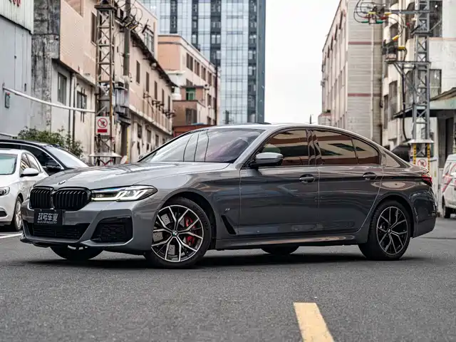  BMW BMW 5 Series (Import) 2022 Facelift 540i Style Edition M Sport Package