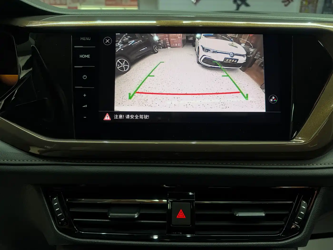Volkswagen Tharu 2022 280TSI FWD Luxury Edition фото 11