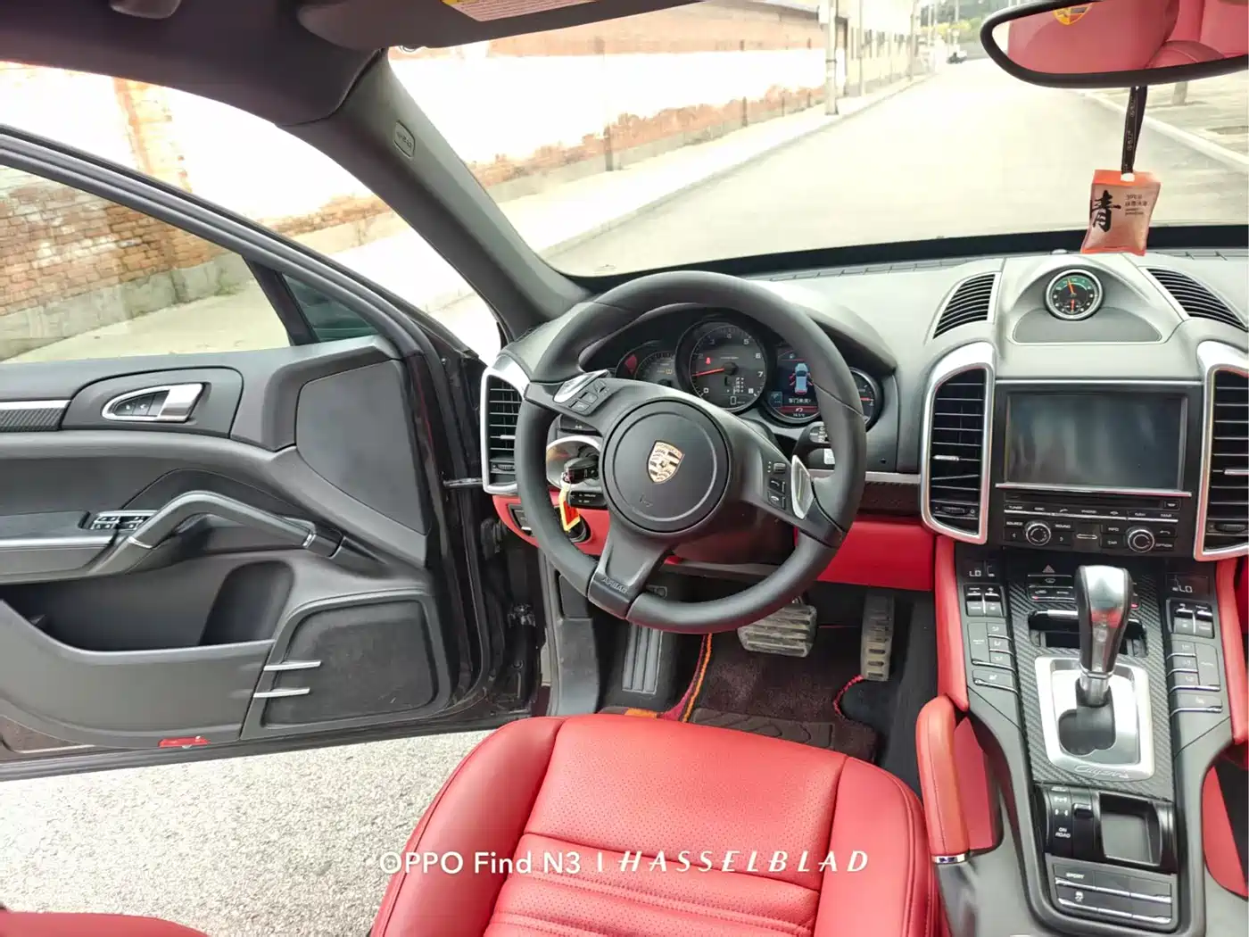 Фото 11 - Porsche Cayenne