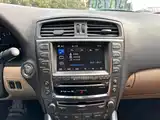 Фото 4 - Lexus IS