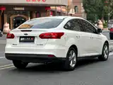 Photo 13 - Ford Focus
