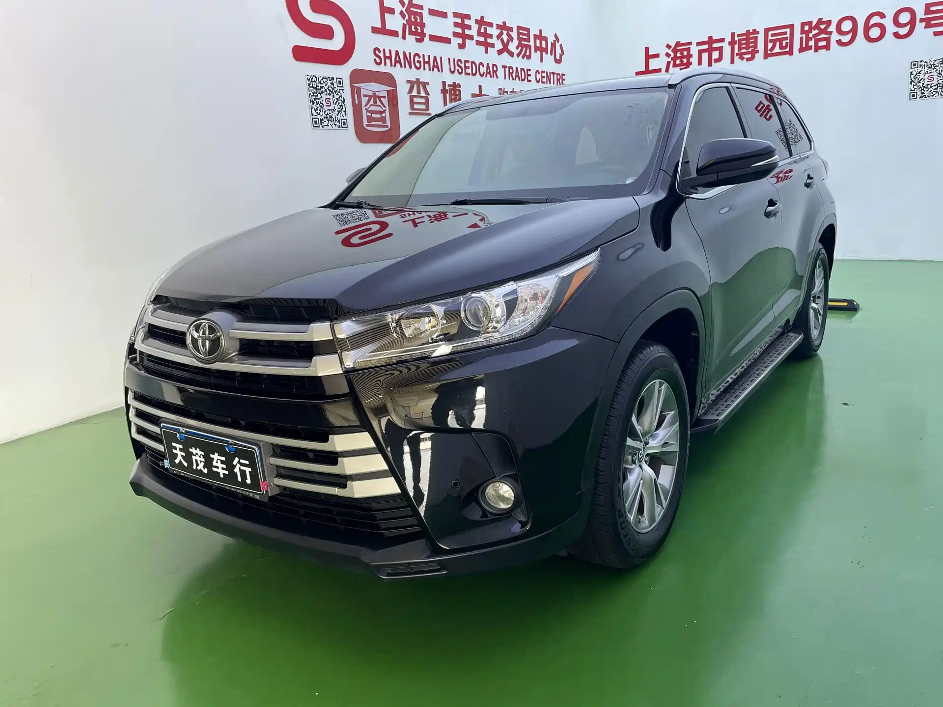 Фото 1 - Toyota Highlander