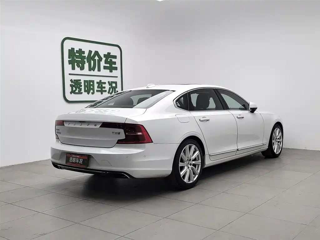 Volvo S90 2018 T5 R-Design Edition фото 2