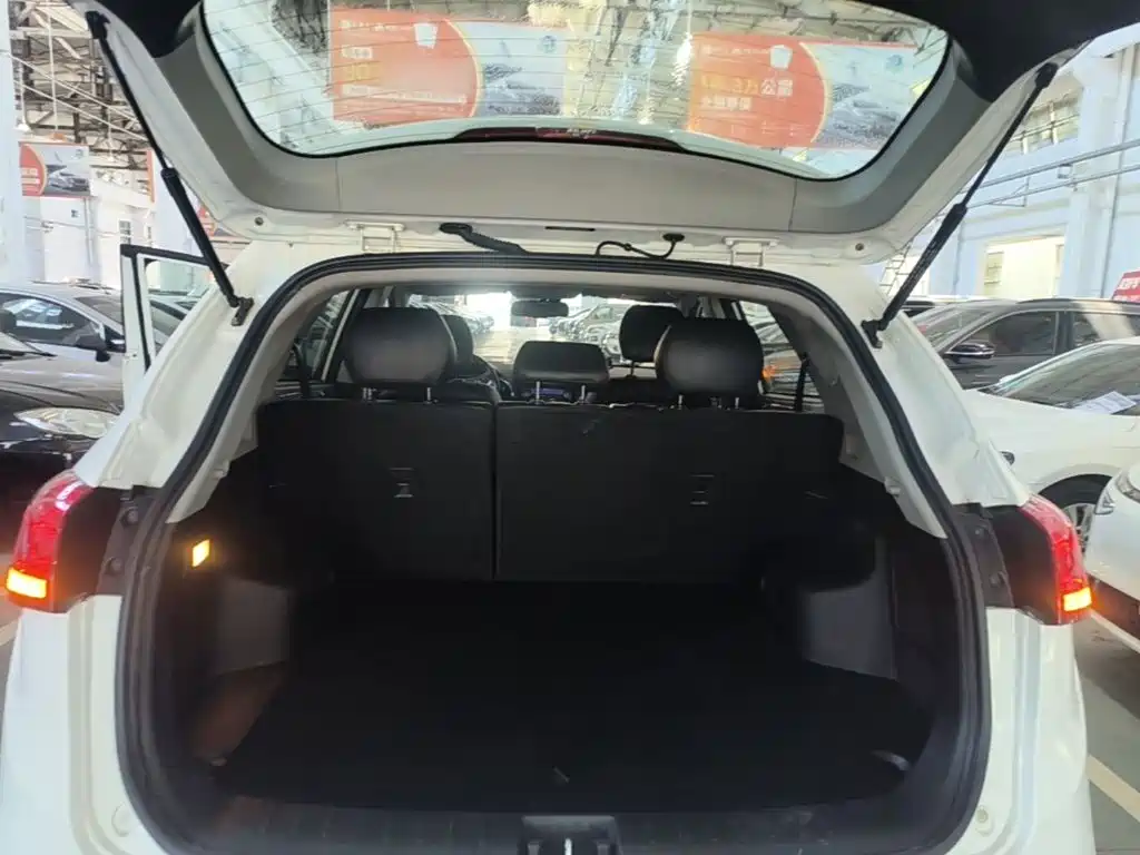 JAC Refine S5 2016 2015 1.5T Automatic Luxury