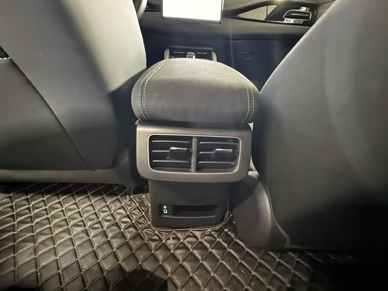 BYD Seal 06 New Energy 2024 DM-i 120KM Honor фото 9