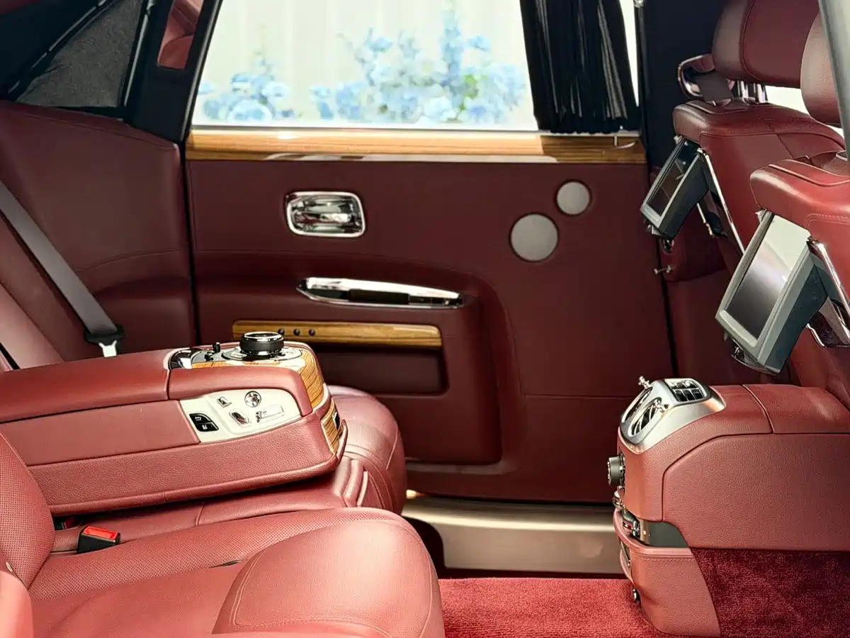 Rolls-Royce Ghost 2017 2015 Series II Extended Version