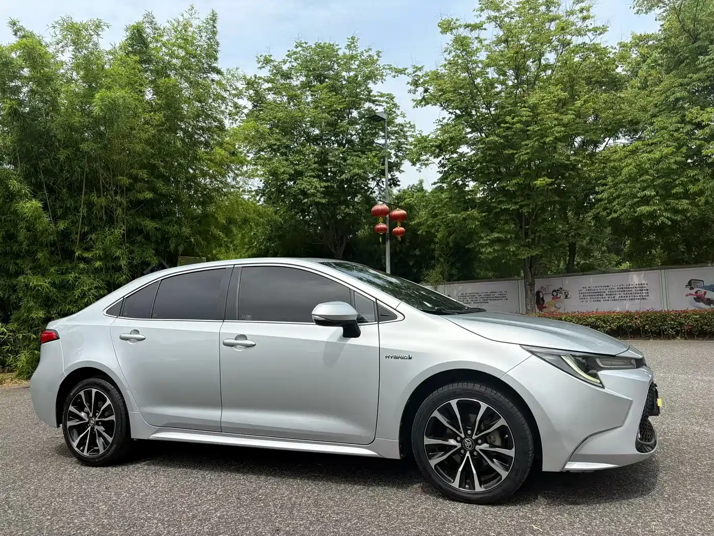 Toyota Levin 2019 Dual Engine 1.8H E-CVT Sport Edition China V фото 2