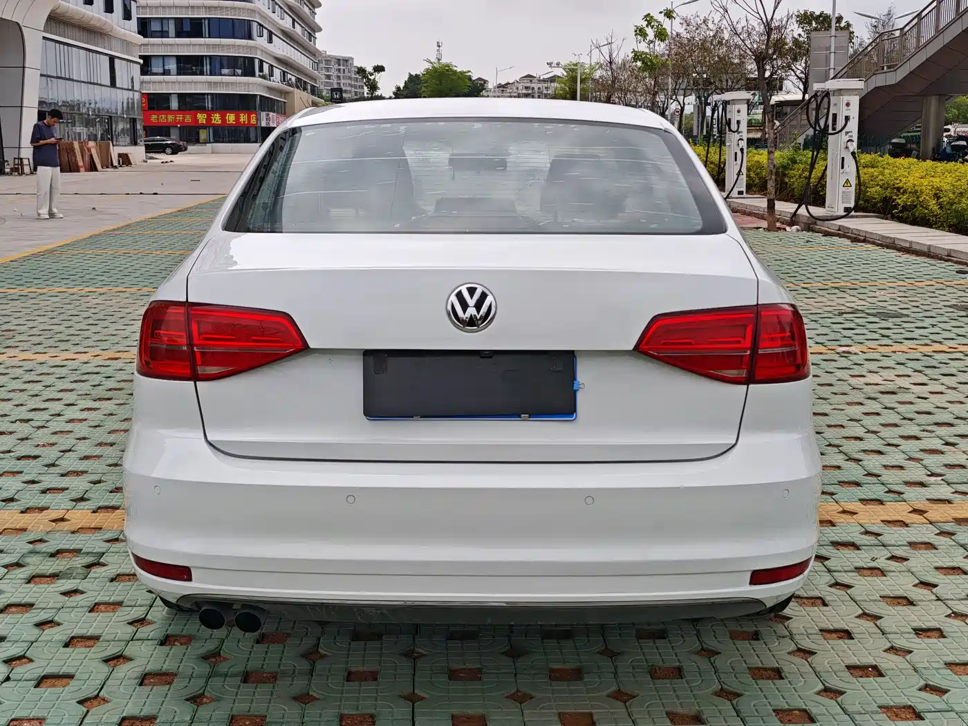 Volkswagen Sagitar 2015 230TSI Automatic Comfort фото 5