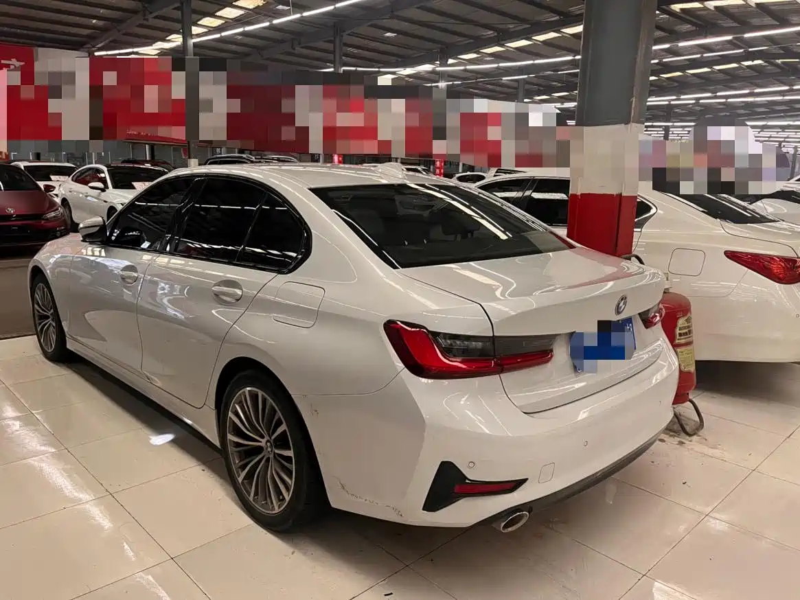 BMW 3 Series 2021 320i Sport Package фото 12