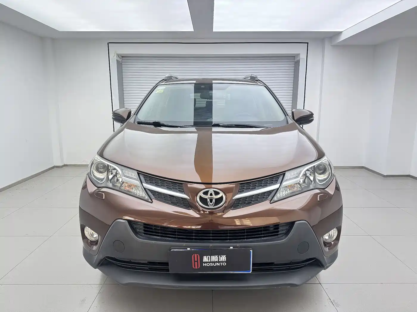Toyota RAV4 Rongfang 2015 2.5L Automatic 4WD Luxury Edition фото 2