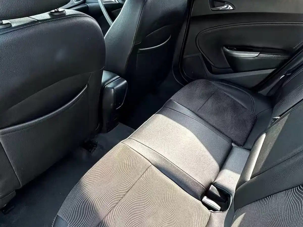 Buick Excelle 2014 XT 1.6L Automatic Fashion фото 13