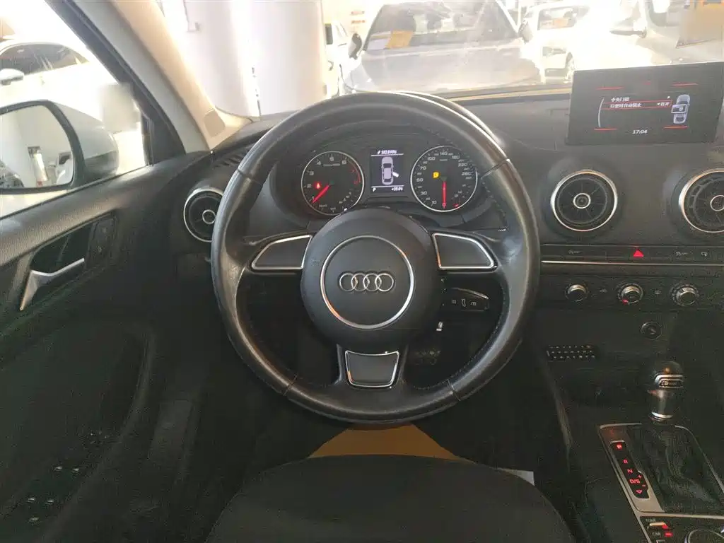 Audi A3 2016 Limousine 35 TFSI Progressive фото 11