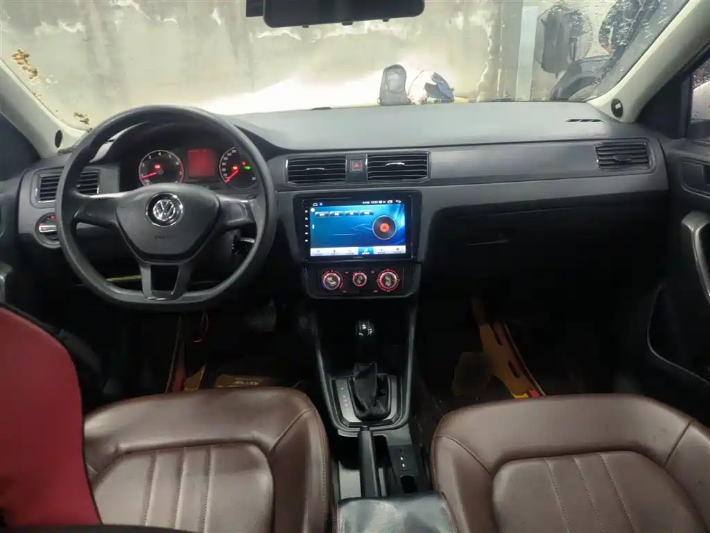 Volkswagen Santana 2016 1.6L Automatic Trend Edition фото 10