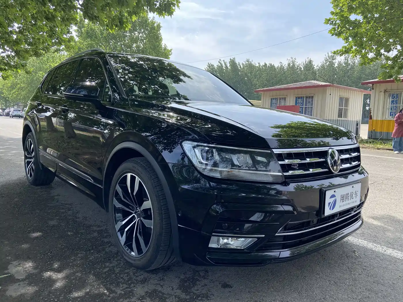Volkswagen Tiguan L 2021 330TSI Automatic 2WD R-Line Premium фото 3