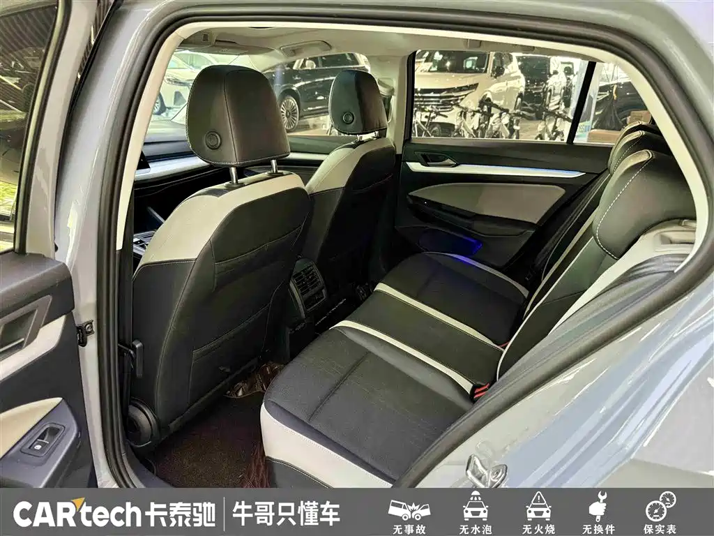 Volkswagen Golf 2021 280TSI DSG Pro фото 25