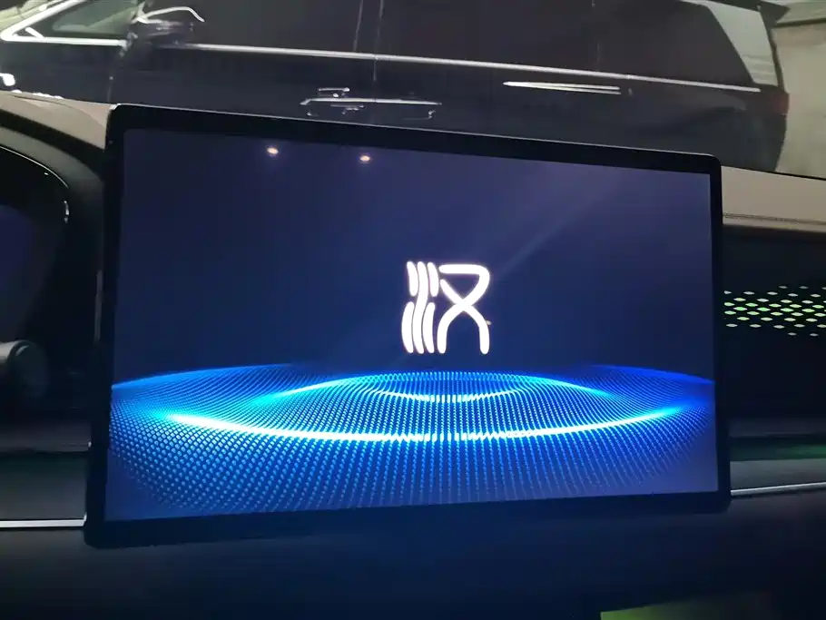 BYD Han 2022 DM-i 121KM Premium Edition фото 13