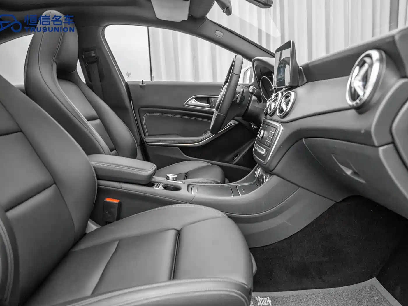 Mercedes-Benz CLA (Import) 2018 2018 CLA 200 Fashion Edition