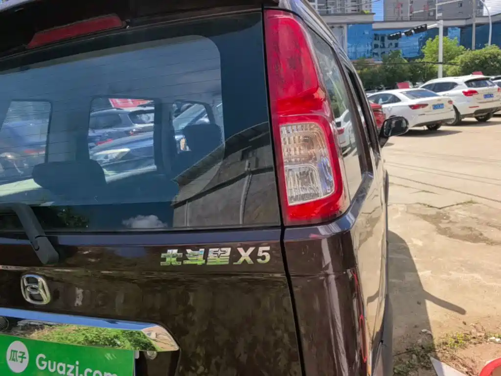 Suzuki Beidouxing X5 2015 2013 Cruiser 1.4L VVT Standard