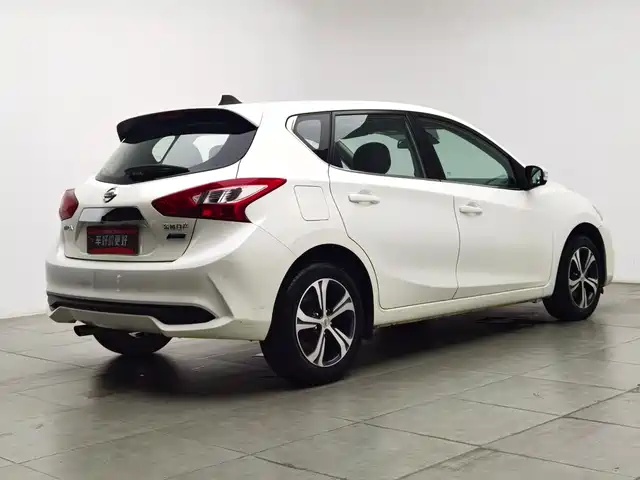 Nissan Tiida 2016 1.6L CVT Smart Edition — фото 2