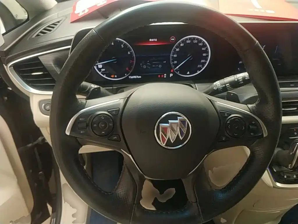 Фото 11 - Buick GL8