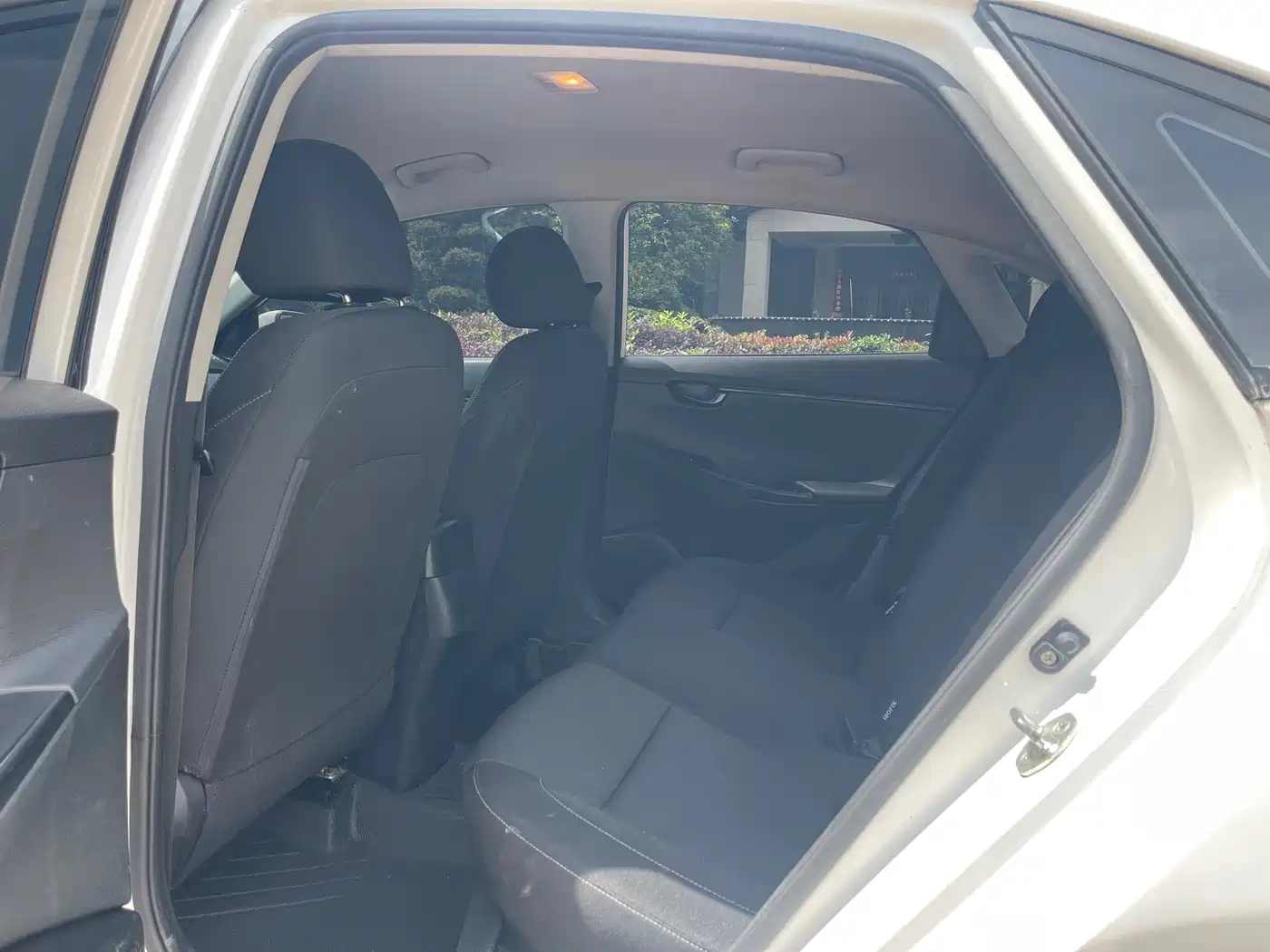 Hyundai Elantra 2018 1.6L Auto Joy GL (China V) фото 6