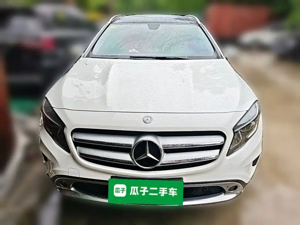 Mercedes-Benz GLA 2015 2015 GLA 200 Dynamic