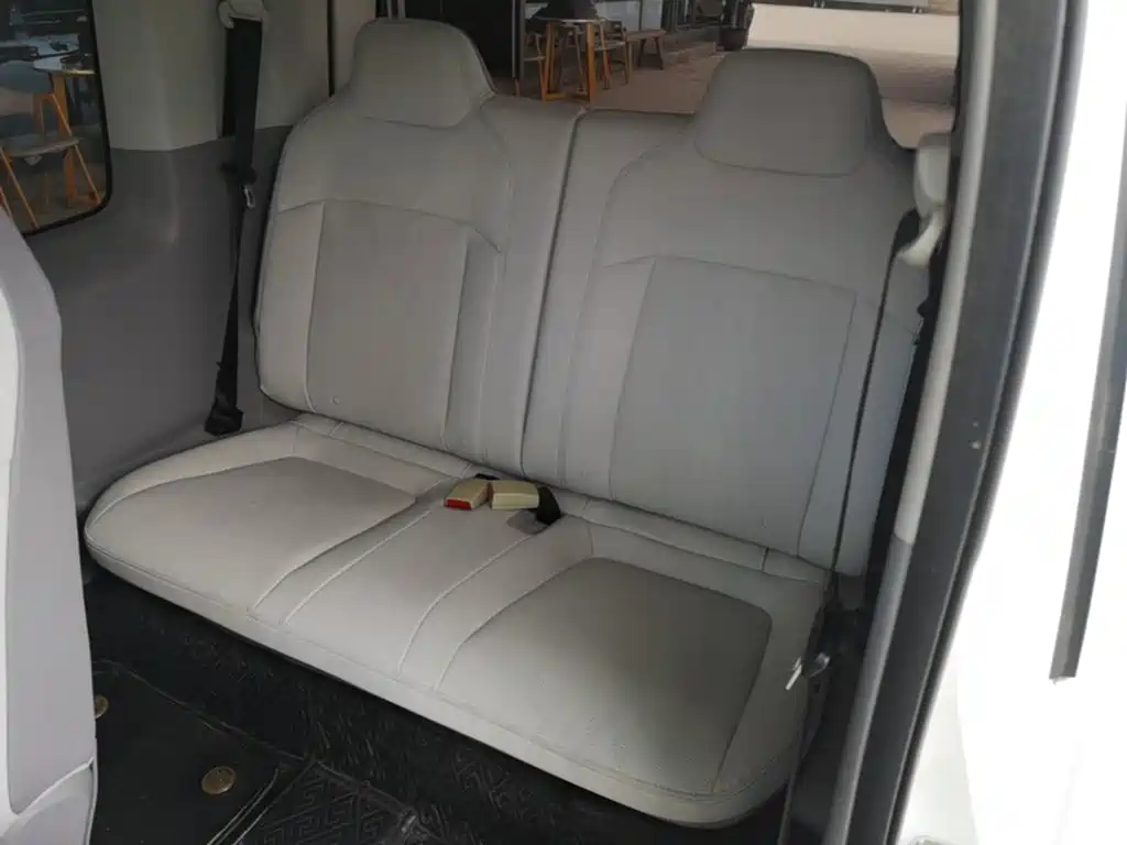 Wuling Motors Wuling Air ev 2023 2023 4-Seat Advanced Edition