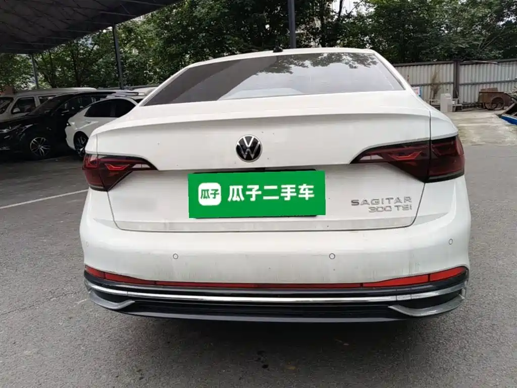 Volkswagen Sagitar 2023 300TSI DSG Surpassing Edition фото 6