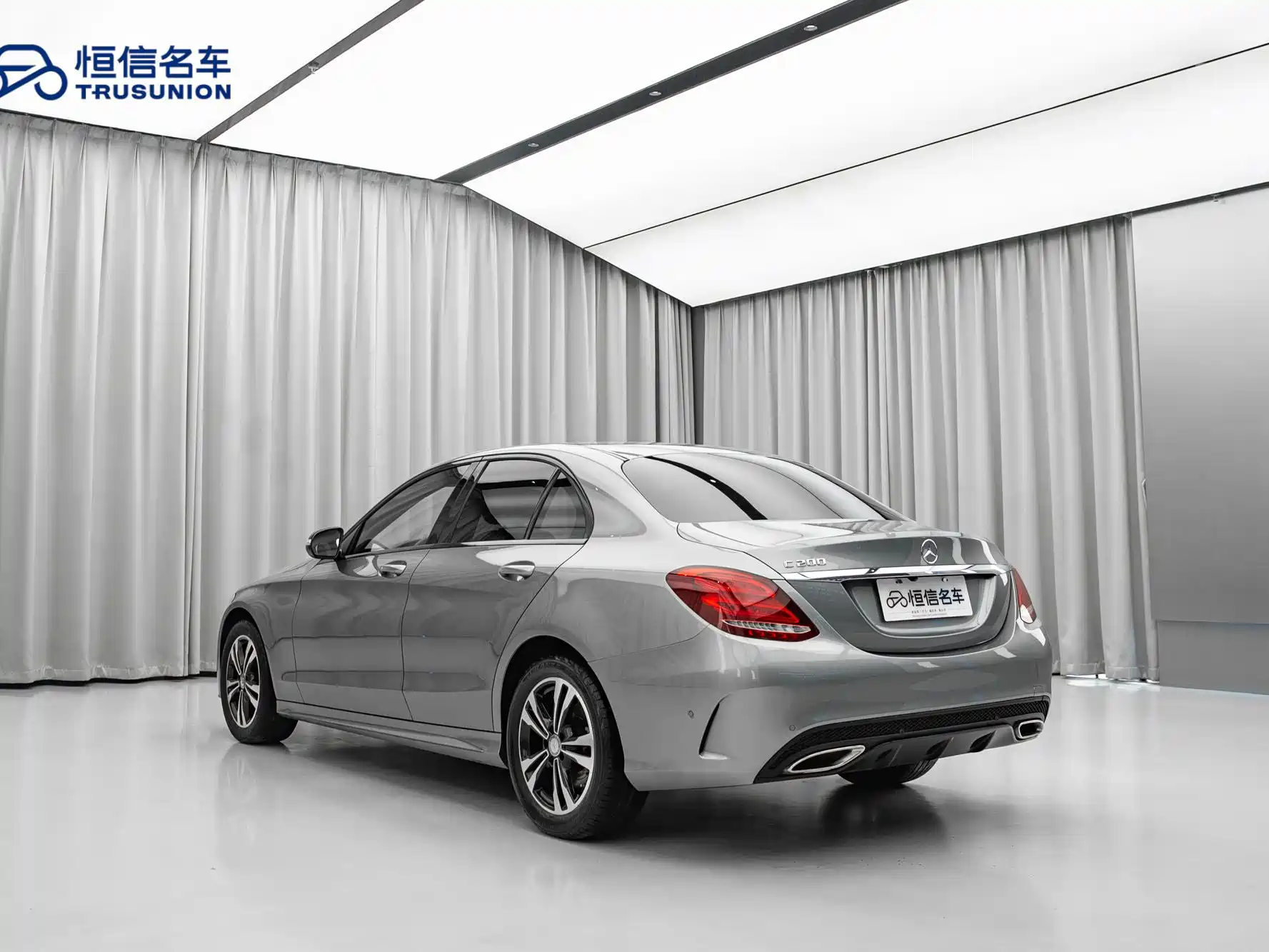 Фото 6 - Mercedes-Benz C-Class